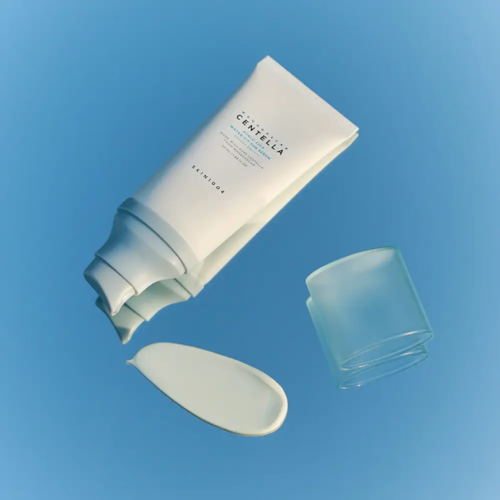 [Skin1004] Madagascar Hyalu-Cica Water-Fit Sun Serum SPF50+ PA++++ 50ml (2 Tamaños) - Imagen 4